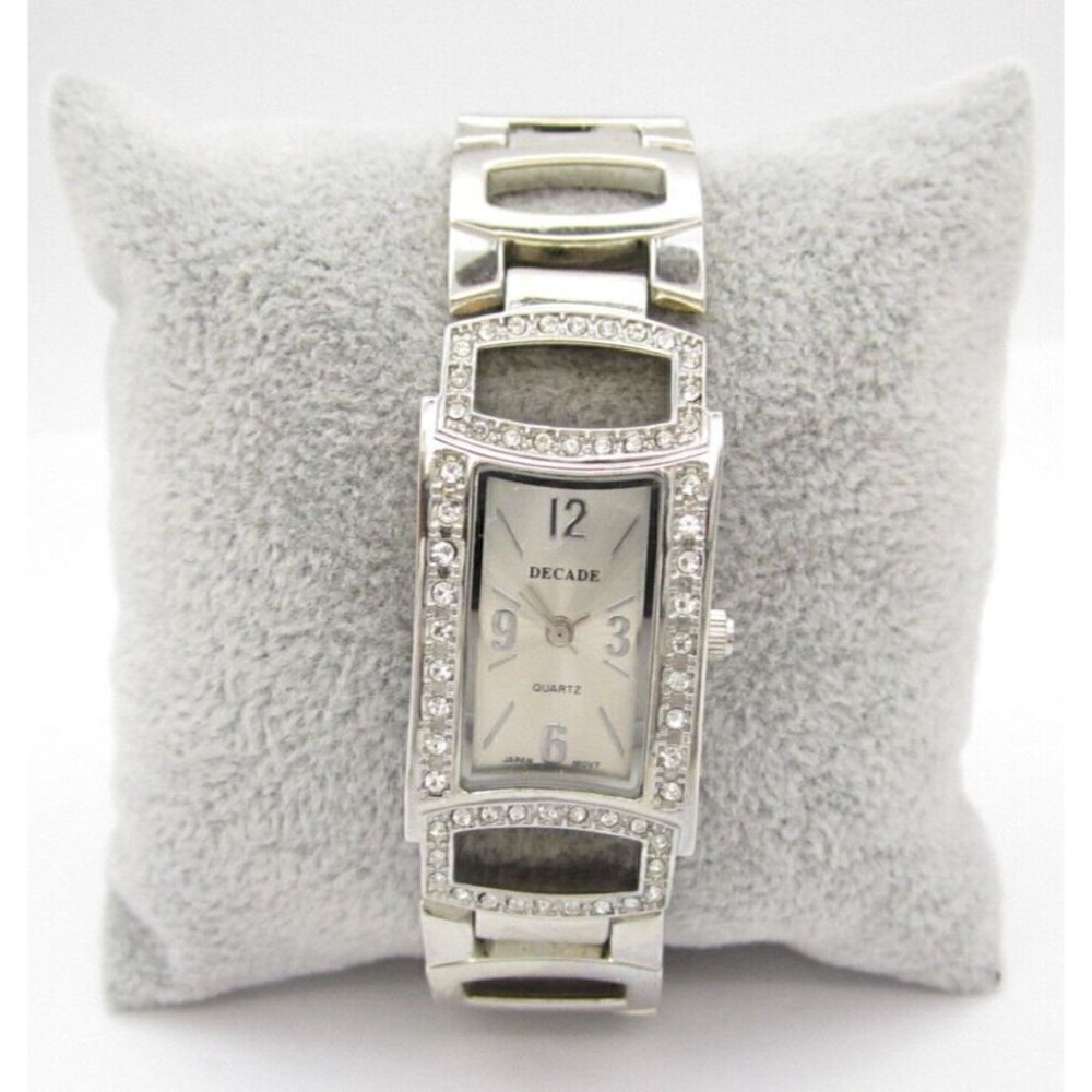 Women Decade Quartz WR Analog 20mm Dial Causal‎ Tank Style Watch (G654)